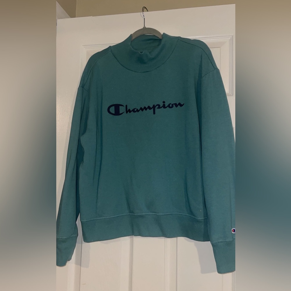 Champion Sweatshirt